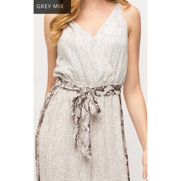 Mystree Animal Print Jumpsuit MED $84 - Picture 10 of 12